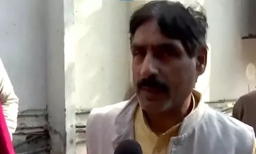 Janakpuri में बेटे की मौत के बाद पिता ने दिल्ली जल बोर्ड और प्रशासन को दोषी ठहराया Janakpuri में बेटे की मौत के बाद पिता ने दिल्ली जल बोर्ड और प्रशासन को दोषी ठहराया