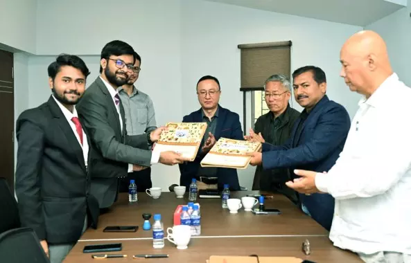 GTA और सैयार्ड ने दार्जिलिंग हिल्स में डेटा-ड्रिवन गवर्नेंस, सीएसआर को बेहतर बनाने पर चर्चा की GTA और सैयार्ड ने दार्जिलिंग हिल्स में डेटा-ड्रिवन गवर्नेंस, सीएसआर को बेहतर बनाने पर चर्चा की
