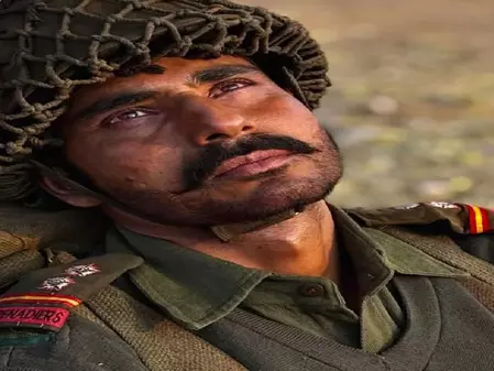 मानसिक तैयारी रही चुनौतीपूर्ण, बॉर्डर-2 में सूबेदार संतराम का रोल निभाने वाले वंश भारद्वाज ने शेयर किया अनुभव मानसिक तैयारी रही चुनौतीपूर्ण, बॉर्डर-2 में सूबेदार संतराम का रोल निभाने वाले वंश भारद्वाज ने शेयर किया अनुभव