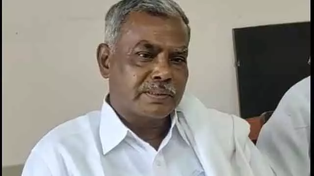 Public एग्जाम में कॉलेज स्टूडेंट्स बनेंगे राइटर: शिक्षा विभाग के फैसले को रद्द करने की मांग Public एग्जाम में कॉलेज स्टूडेंट्स बनेंगे राइटर: शिक्षा विभाग के फैसले को रद्द करने की मांग