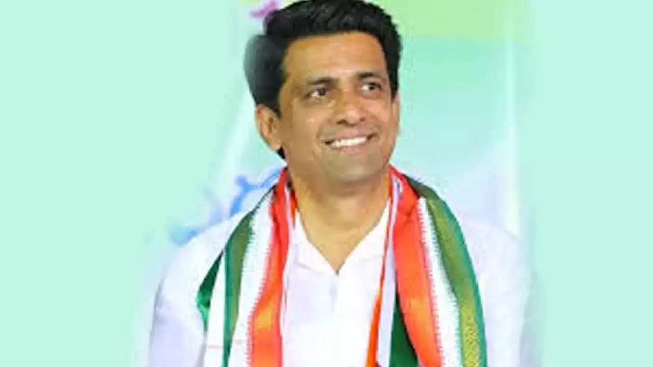 Telangana: वरिष्ठ कांग्रेस नेताओं ने उम्मीदवारों के लिए प्रचार किया Telangana: वरिष्ठ कांग्रेस नेताओं ने उम्मीदवारों के लिए प्रचार किया