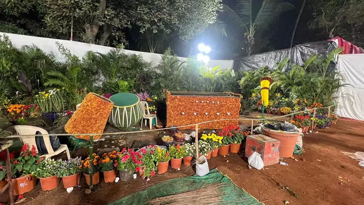 Mumbai: भायखला चिड़ियाघर में 6 से 8 फरवरी तक फ्लावर फेस्टिवल Mumbai: भायखला चिड़ियाघर में 6 से 8 फरवरी तक फ्लावर फेस्टिवल