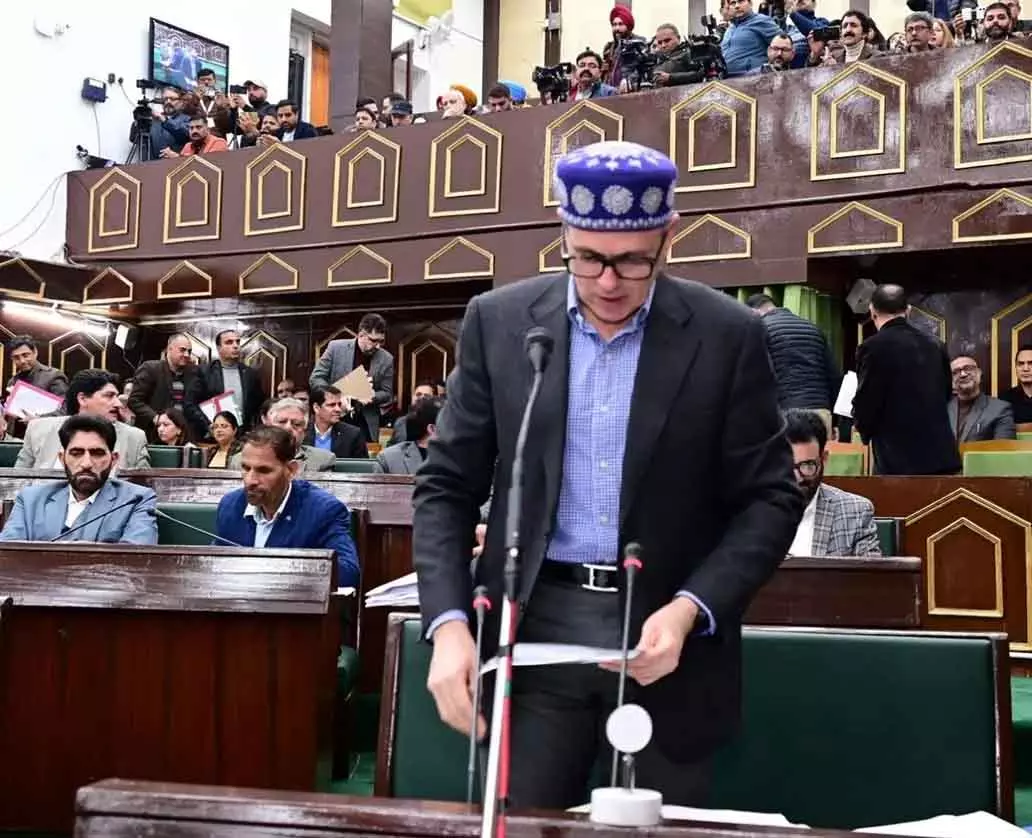Jammu -Kashmir में बंद टूरिस्ट जगहें खोलने पर सीएम ने गृह मंत्री से चर्चा की बात की Jammu -Kashmir में बंद टूरिस्ट जगहें खोलने पर सीएम ने गृह मंत्री से चर्चा की बात की