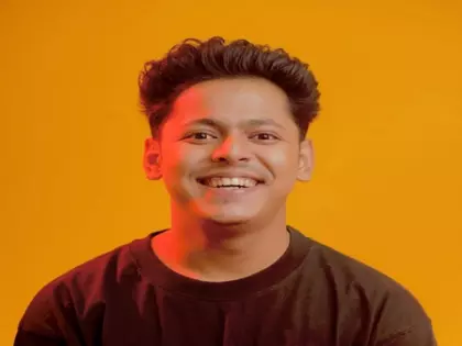 Kolkata में छेड़छाड़ के आरोप में सोशल मीडिया इन्फ्लुएंसर गिरफ्तार Kolkata में छेड़छाड़ के आरोप में सोशल मीडिया इन्फ्लुएंसर गिरफ्तार