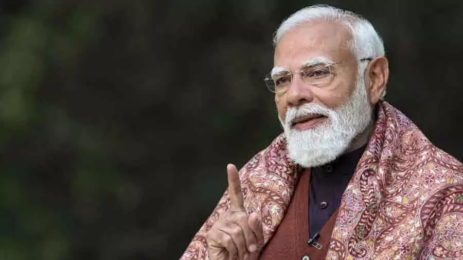 PM Modi ने छात्रों से भारतीय संस्कृति पर आधारित कहानी वाले गेम्स बनाने का आग्रह किया PM Modi ने छात्रों से भारतीय संस्कृति पर आधारित कहानी वाले गेम्स बनाने का आग्रह किया