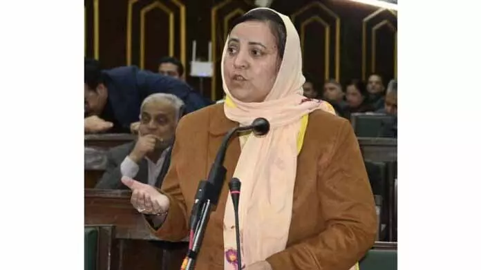 2024-25 में J&K में 2 लाख से ज़्यादा कुत्ते के काटने के मामले सामने आए 2024-25 में J&K में 2 लाख से ज़्यादा कुत्ते के काटने के मामले सामने आए