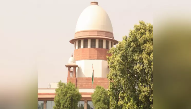 सुप्रीम कोर्ट का अहम फैसला, महिला को उसकी मर्जी के बिना गर्भावस्था जारी रखने के लिए मजबूर नहीं किया जा सकता सुप्रीम कोर्ट का अहम फैसला, महिला को उसकी मर्जी के बिना गर्भावस्था जारी रखने के लिए मजबूर नहीं किया जा सकता