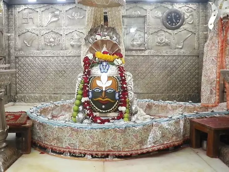 Ujjain: महाकाल दरबार में शिवनवरात्र की धूम Ujjain: महाकाल दरबार में शिवनवरात्र की धूम