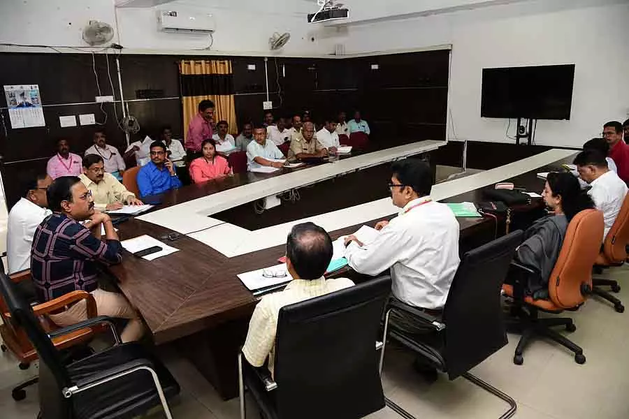 इकट्ठा किए गए खून की जांच ज़रूरी है: Deputy Commissioner इकट्ठा किए गए खून की जांच ज़रूरी है: Deputy Commissioner