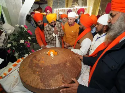 गुरु रविदास 650वें गुरु पर्व समारोहों का Punjab में हुआ शुभारंभ गुरु रविदास 650वें गुरु पर्व समारोहों का Punjab में हुआ शुभारंभ