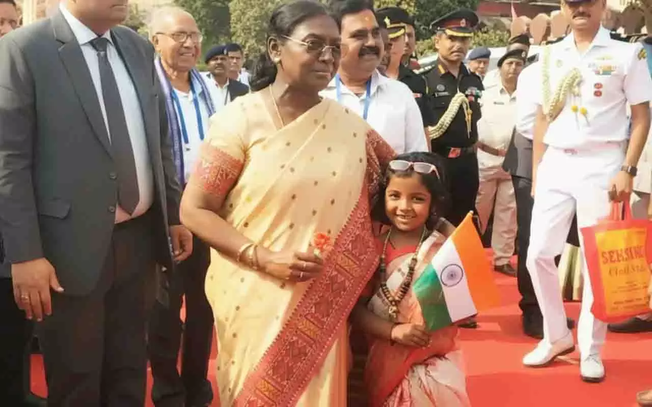 सिमलीपाल दौरे के बाद राष्ट्रपति मुर्मू का अगला पड़ाव Bhubaneswar सिमलीपाल दौरे के बाद राष्ट्रपति मुर्मू का अगला पड़ाव Bhubaneswar