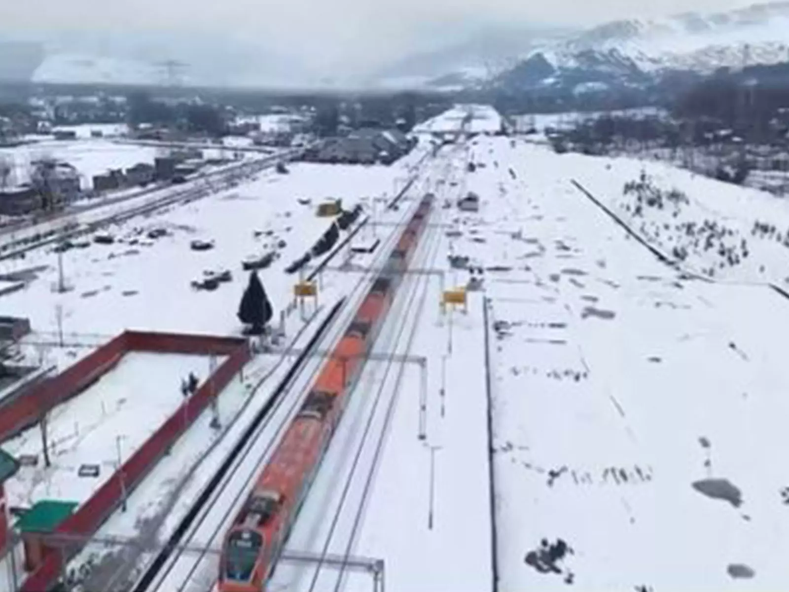 सीमावर्ती क्षेत्र में काजीगुंड-श्रीनगर-बुडगाम दोहरीकरण और Baramulla-उरी नई लाइन की तैयारी सीमावर्ती क्षेत्र में काजीगुंड-श्रीनगर-बुडगाम दोहरीकरण और Baramulla-उरी नई लाइन की तैयारी