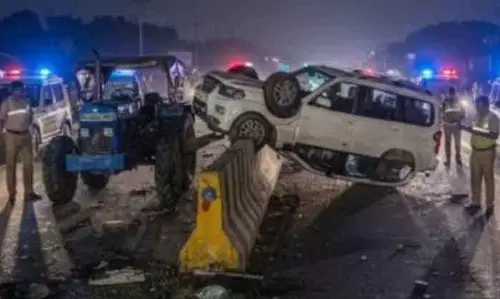 स्कॉर्पियो पलटने से 2 की मौत, पुलिस चेकिंग से बचने भागने का प्रयास, हुआ हादसा स्कॉर्पियो पलटने से 2 की मौत, पुलिस चेकिंग से बचने भागने का प्रयास, हुआ हादसा