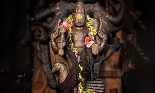 Shani Trayodashi 2026: जानें  कब मनाई जाएगी शनि त्रयोदशी,डेट, पूजा विधि, महत्व और उपाय