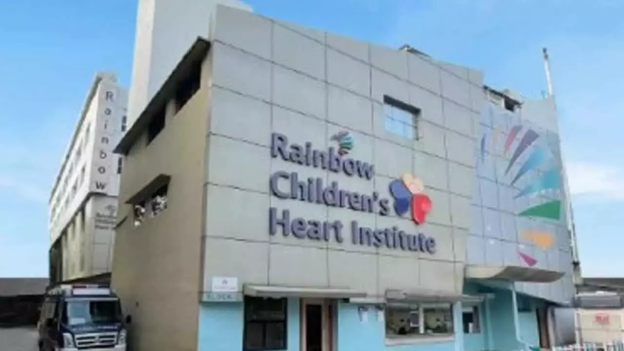 Telangana: रेनबो इंस्टीट्यूट ने भ्रूण के हृदय के विकास में दुर्लभ सफलता हासिल की Telangana: रेनबो इंस्टीट्यूट ने भ्रूण के हृदय के विकास में दुर्लभ सफलता हासिल की