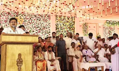 केंद्र सरकार कई तरह से तमिलनाडु को धोखा दे रही है: Deputy CM केंद्र सरकार कई तरह से तमिलनाडु को धोखा दे रही है: Deputy CM
