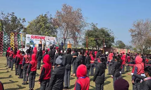 पुलिस ने स्कूलों में नशा मुक्त Rewari जागरूकता अभियान शुरू किया