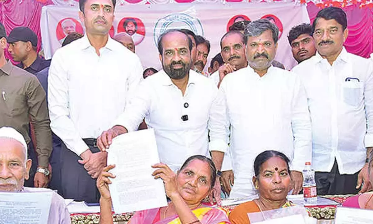 गुंजेपल्ली में 15 साल पुराना ज़मीन का मामला सुलझा; 226 परिवारों को राहत मिली