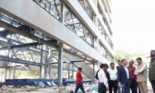 Indore : आदर्श रोड पर मल्टी-लेवल पार्किंग सुविधा अप्रैल तक शुरू हो जाएगी Indore : आदर्श रोड पर मल्टी-लेवल पार्किंग सुविधा अप्रैल तक शुरू हो जाएगी
