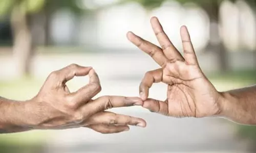 तनाव, चिंता और हाई ब्लड प्रेशर पर कंट्रोल, धर्मचक्र मुद्रा दिल‑दिमाग को बनाए स्वस्थ
