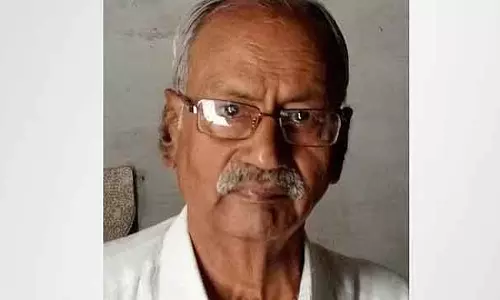 वरिष्ठ पत्रकार के.वी. श्रीनिवासन का निधन: CM सिद्धारमैया ने शोक व्यक्त किया वरिष्ठ पत्रकार के.वी. श्रीनिवासन का निधन: CM सिद्धारमैया ने शोक व्यक्त किया