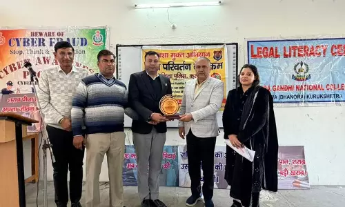 IGN कॉलेज में नशा मुक्ति अभियान, ट्रैफिक नियमों और साइबर क्राइम पर एक्सपर्ट लेक्चर हुए IGN कॉलेज में नशा मुक्ति अभियान, ट्रैफिक नियमों और साइबर क्राइम पर एक्सपर्ट लेक्चर हुए
