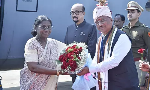जगदलपुर में राष्ट्रपति द्रौपदी मुर्मू का भव्य स्वागत