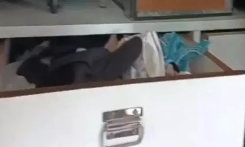 बैंक अधिकारी के घर चोरी, 5 लाख के जेवर पार बैंक अधिकारी के घर चोरी, 5 लाख के जेवर पार