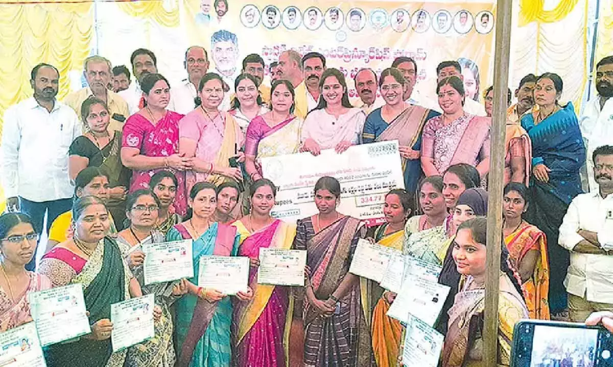 Andhra: सिंगनमाला में SVEP ऑफिस का उद्घाटन Andhra: सिंगनमाला में SVEP ऑफिस का उद्घाटन
