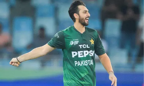 T20 WC ओपनिंग मैच: पाकिस्तान ने टॉस जीतकर गेंदबाजी का निर्णय लिया T20 WC ओपनिंग मैच: पाकिस्तान ने टॉस जीतकर गेंदबाजी का निर्णय लिया