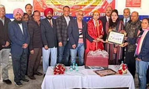 Phagwara में वोकेशनल ट्रेनिंग पूरी करने के बाद 100 लड़कियों को सर्टिफिकेट मिले