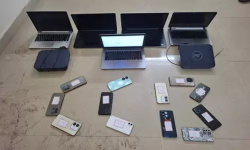 इंटरनेशनल साइबर क्राइम रैकेट का भंडाफोड़, 8 गिरफ्तार इंटरनेशनल साइबर क्राइम रैकेट का भंडाफोड़, 8 गिरफ्तार