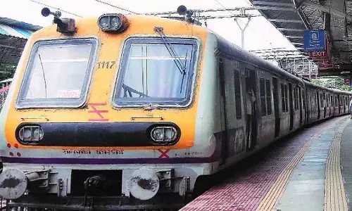Mumbai : 8 फरवरी को सेंट्रल, हार्बर और वेस्टर्न लाइनों पर मेगा, जंबो ब्लॉक की घोषणा Mumbai : 8 फरवरी को सेंट्रल, हार्बर और वेस्टर्न लाइनों पर मेगा, जंबो ब्लॉक की घोषणा