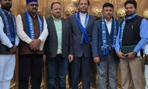 Barabanki: तालिब नजीब कोकब बसपा में, सियासी समीकरण बदले Barabanki: तालिब नजीब कोकब बसपा में, सियासी समीकरण बदले
