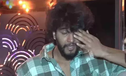 थिएटर में Barabar Premista की धूम... एटीट्यूड स्टार इमोशनल हो गए