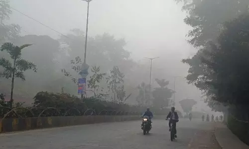 Bhopal: प्रदेश में फिर बढ़ी ठंड, कटनी का करौंदी सबसे ठंडा Bhopal: प्रदेश में फिर बढ़ी ठंड, कटनी का करौंदी सबसे ठंडा