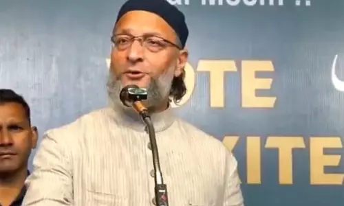 ओवैसी ने PM मोदी से पूछा, युवाओं के लिए रोजगार के अवसर कहां