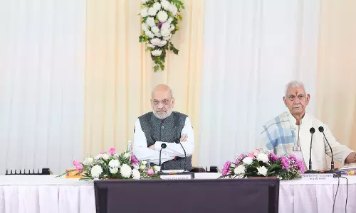 Amit Shah ने जम्मू-कश्मीर में सुरक्षा व्यवस्था की समीक्षा की और सुरक्षा घेरा मजबूत करने के उपायों पर चर्चा की