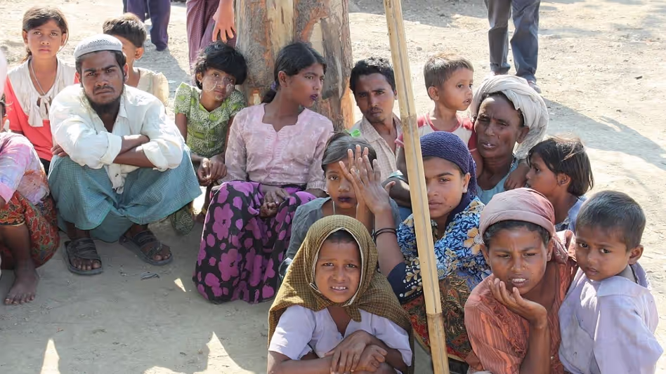 Assam सरकार ने कार्बी आंगलोंग से तीन अवैध बांग्लादेशी प्रवासियों को निकालने का आदेश Assam सरकार ने कार्बी आंगलोंग से तीन अवैध बांग्लादेशी प्रवासियों को निकालने का आदेश