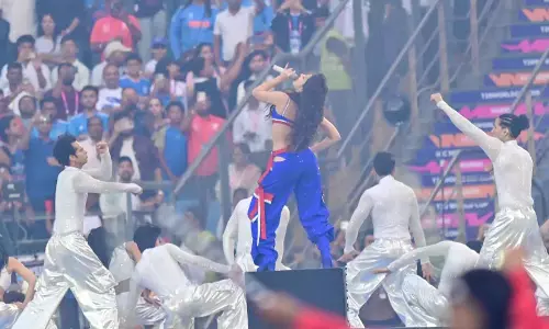 ICC भारत-पाक T20 मैच विवाद सुलझाने के लिए PCB से बातचीत कर रहा है ICC भारत-पाक T20 मैच विवाद सुलझाने के लिए PCB से बातचीत कर रहा है