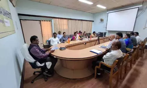 छात्रों में रिसर्च माइंडसेट विकसित करने के लिए सिलेबस में बदलाव: KU VC प्रताप रेड्डी