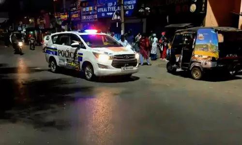 चाय के व्यवसायी की Rourkela में चाकू से हत्या, इलाके में सनसनी चाय के व्यवसायी की Rourkela में चाकू से हत्या, इलाके में सनसनी
