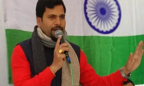 New Delhi: AAP विधायक ने सरकार से कमल परिवार को राहत देने का आग्रह किया