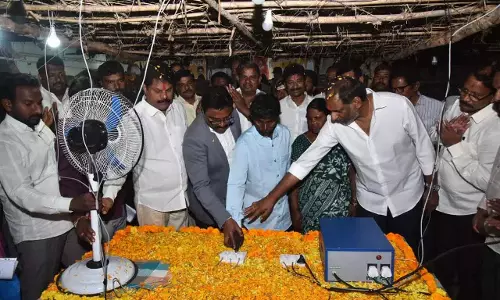 Andhra Pradesh में आदिवासी गांवों को मिल गई ऑफ-ग्रिड सौर ऊर्जा