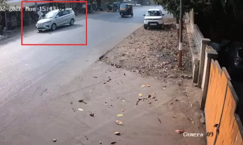 हिट एंड रन: तेज रफ्तार कार ने राहगीर को उड़ा दिया, चालक फरार