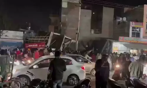 BIG BREAKING: कोटा में बड़ा हादसा, 3 मंजिला बिल्डिंग ढही, मलबे में दबे कई लोग BIG BREAKING: कोटा में बड़ा हादसा, 3 मंजिला बिल्डिंग ढही, मलबे में दबे कई लोग