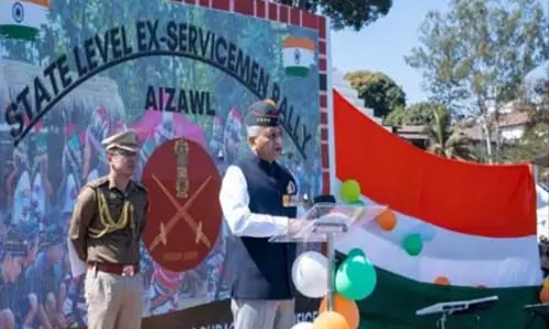 मिजोरम: राज्यपाल ने राज्य की शांति और नागरिक-सैन्य सद्भाव की परंपरा पर जोर दिया मिजोरम: राज्यपाल ने राज्य की शांति और नागरिक-सैन्य सद्भाव की परंपरा पर जोर दिया