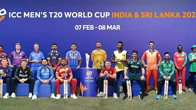 T20 वर्ल्ड कप क्रिकेट आज से शुरू: पहले दिन 3 मैच, भारत और USA के बीच मुकाबला T20 वर्ल्ड कप क्रिकेट आज से शुरू: पहले दिन 3 मैच, भारत और USA के बीच मुकाबला