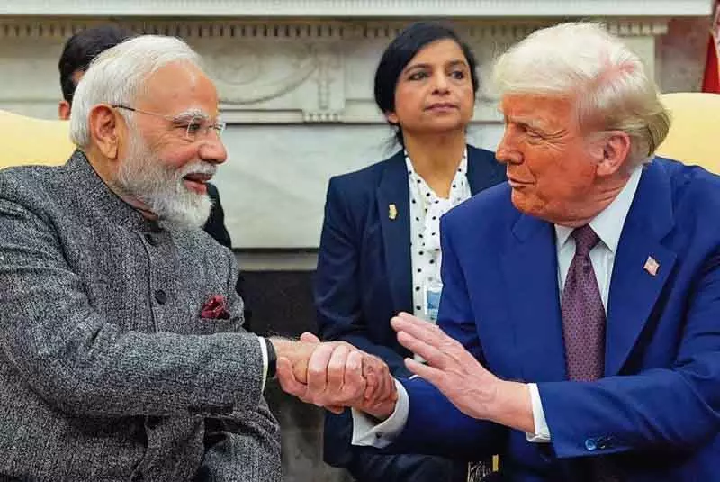 India-US डील पर पीएम मोदी: राष्ट्रपति ट्रंप को उनके व्यक्तिगत कमिटमेंट के लिए धन्यवाद India-US डील पर पीएम मोदी: राष्ट्रपति ट्रंप को उनके व्यक्तिगत कमिटमेंट के लिए धन्यवाद