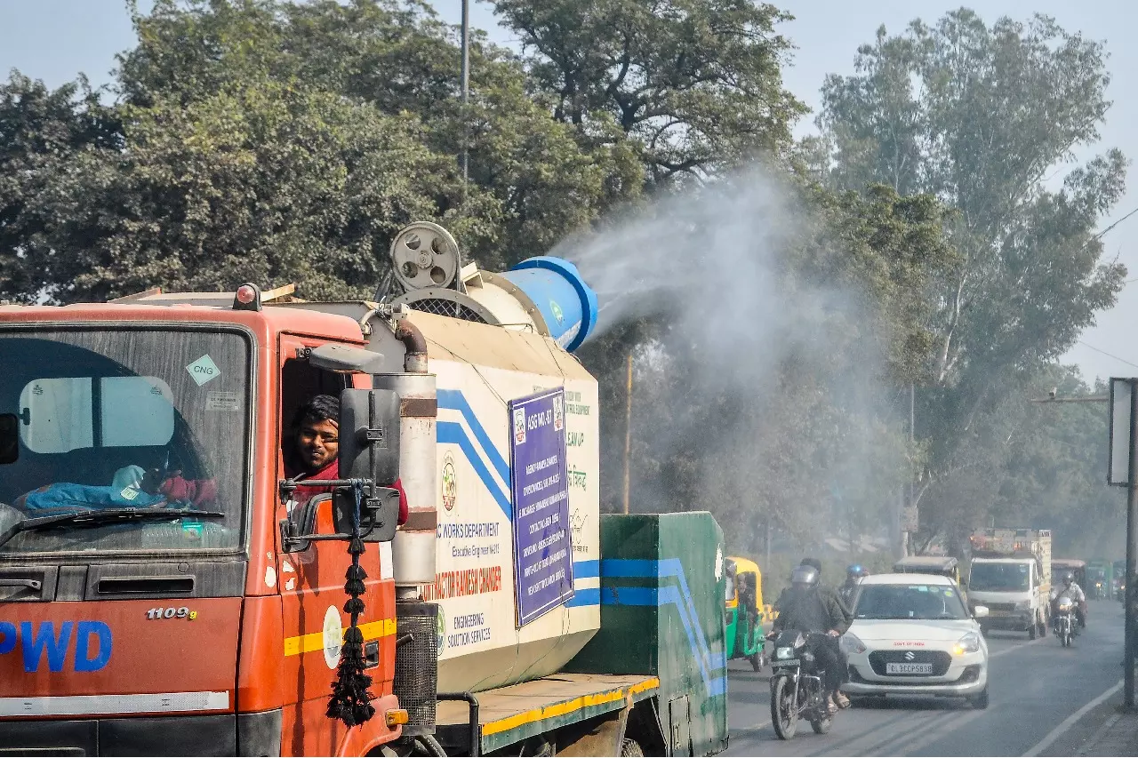 Delhi-NCR में गर्मी बढ़ी; हवा की क्वालिटी खराब कैटेगरी में बनी हुई Delhi-NCR में गर्मी बढ़ी; हवा की क्वालिटी खराब कैटेगरी में बनी हुई